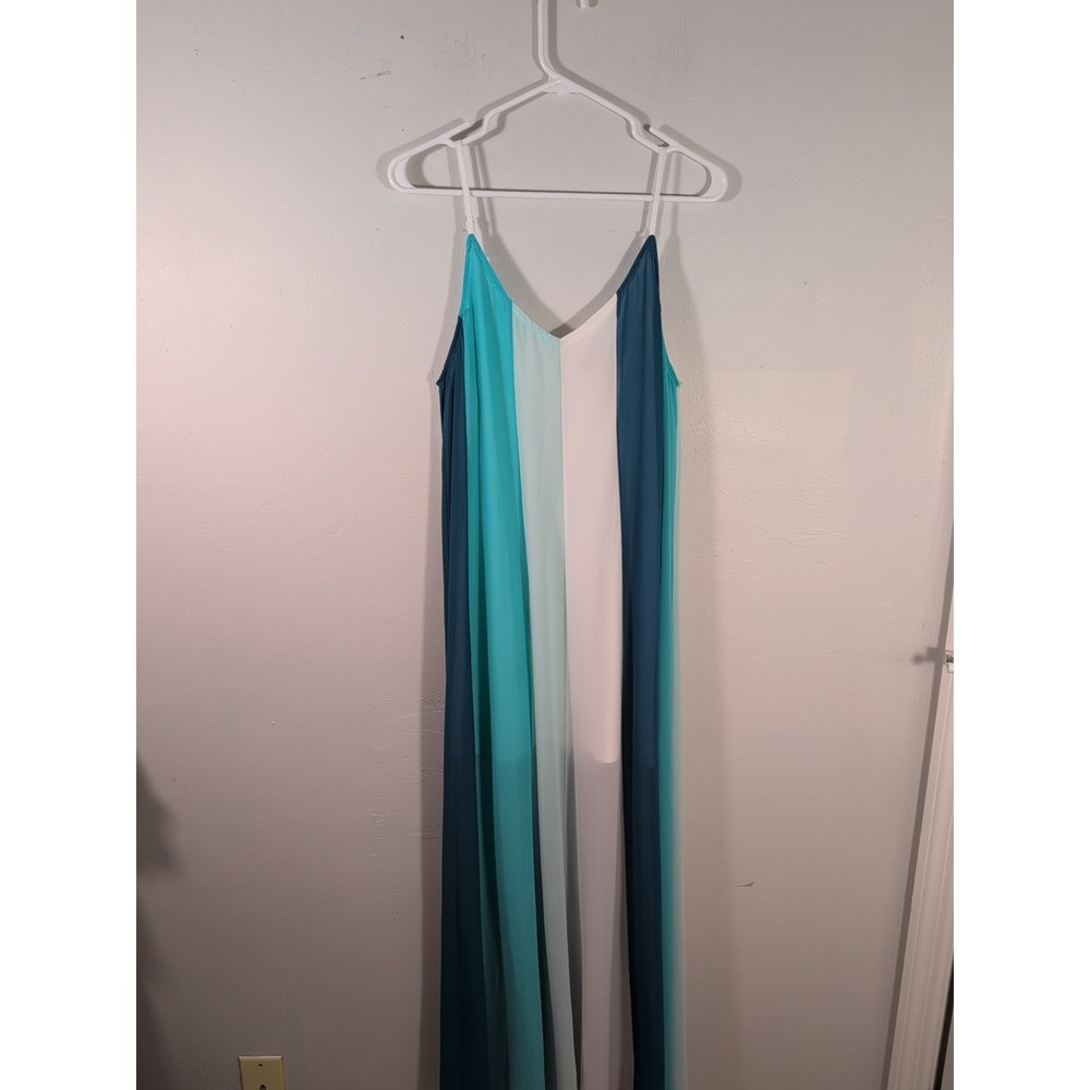 Vici Pink Size S Maxi Sleeveless Dress Blue & White